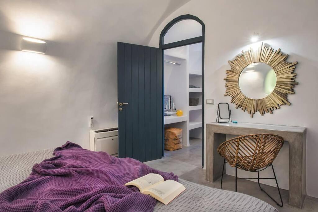 Alexis Place Oia  Exterior photo